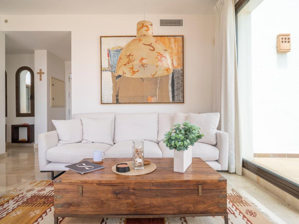 Sanders Alcaidesa - Great Two-Bedroom Apartment With Terrace Екстериор снимка