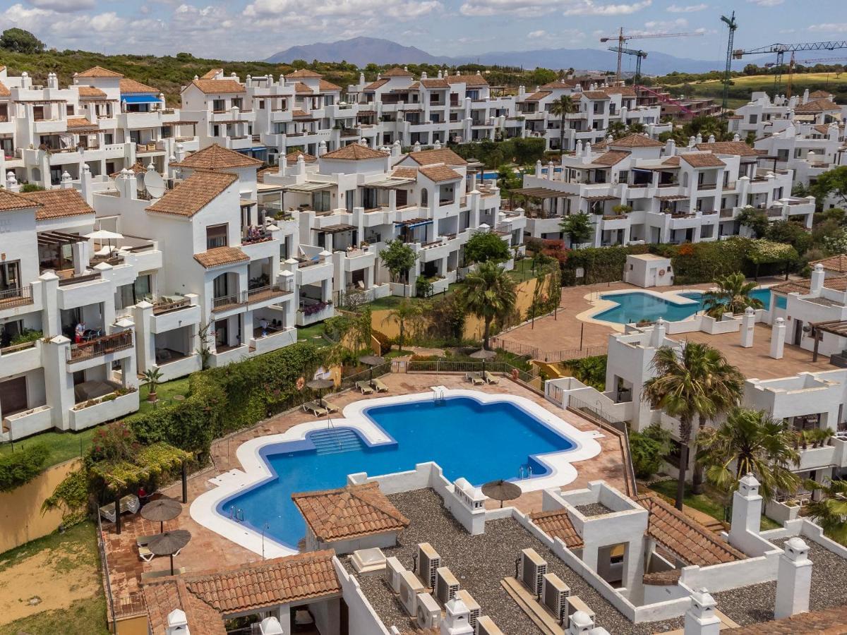 Sanders Alcaidesa - Great Two-Bedroom Apartment With Terrace Екстериор снимка