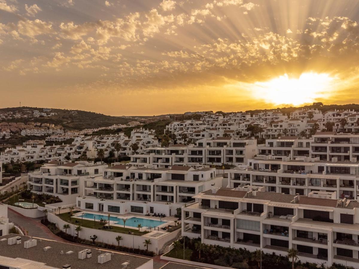 Sanders Alcaidesa - Great Two-Bedroom Apartment With Terrace Екстериор снимка